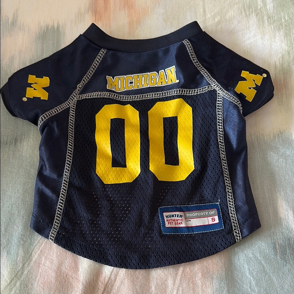 Michigan Pet Sports Jersey